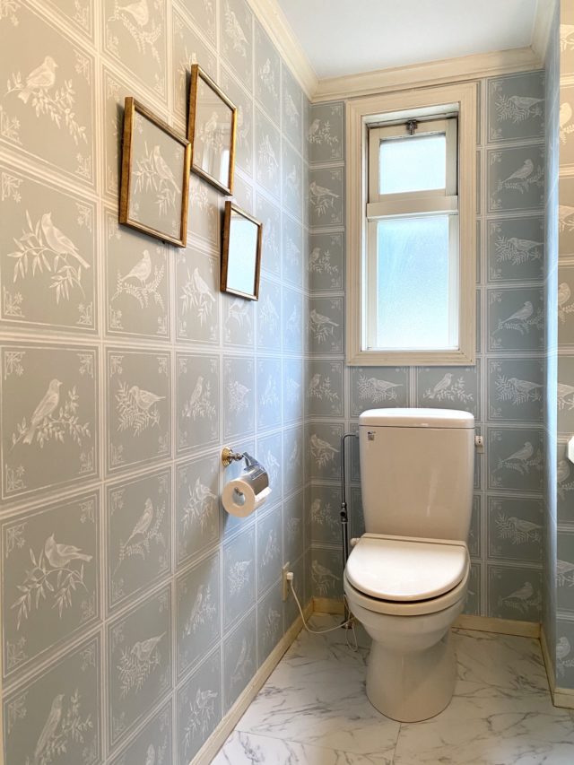 コラム09 トイレを輸入壁紙で異空間にしよう インテリアコーディネーター荒井詩万のブログ